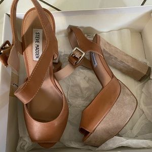Steve Madden high heels size 9 Color Cognac brand new with box.